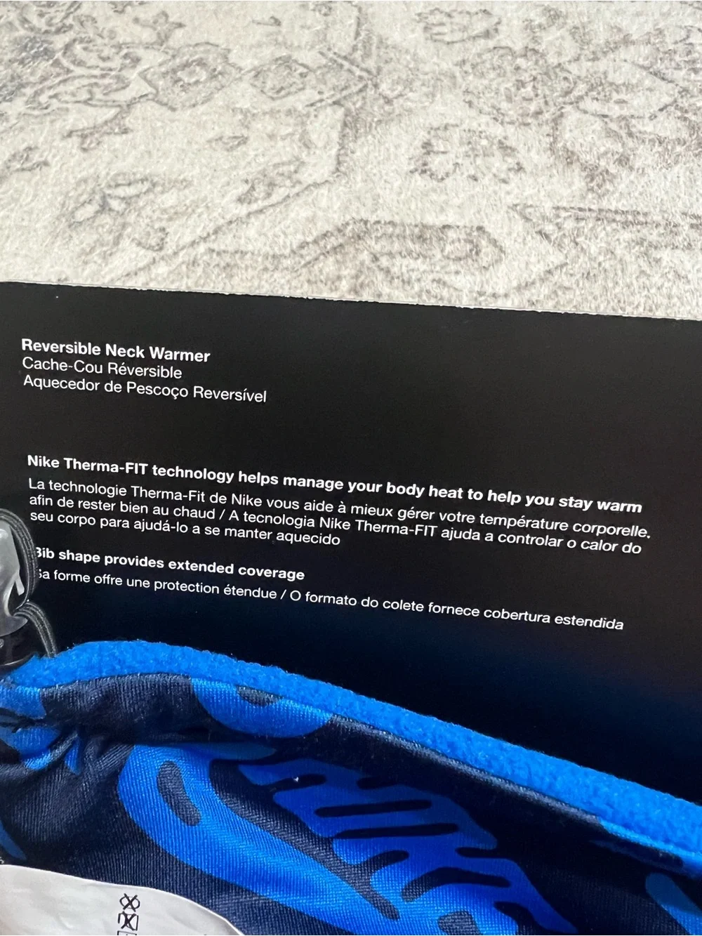 Nike Therma-FIT Reversible Neck Warmer